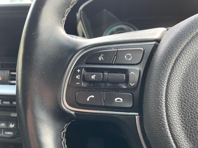 KIA Niro Photo 16