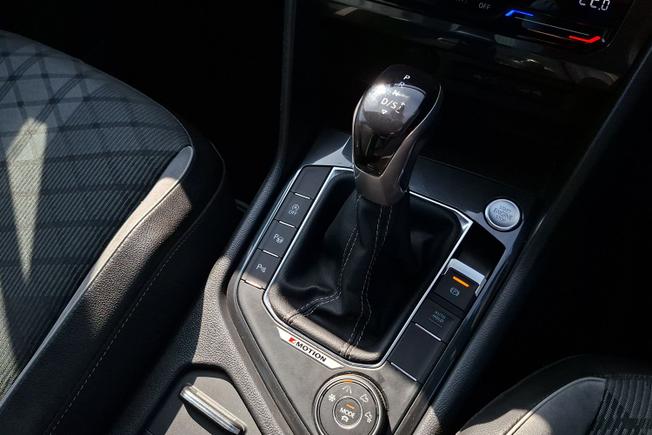 VOLKSWAGEN Tiguan Photo 26