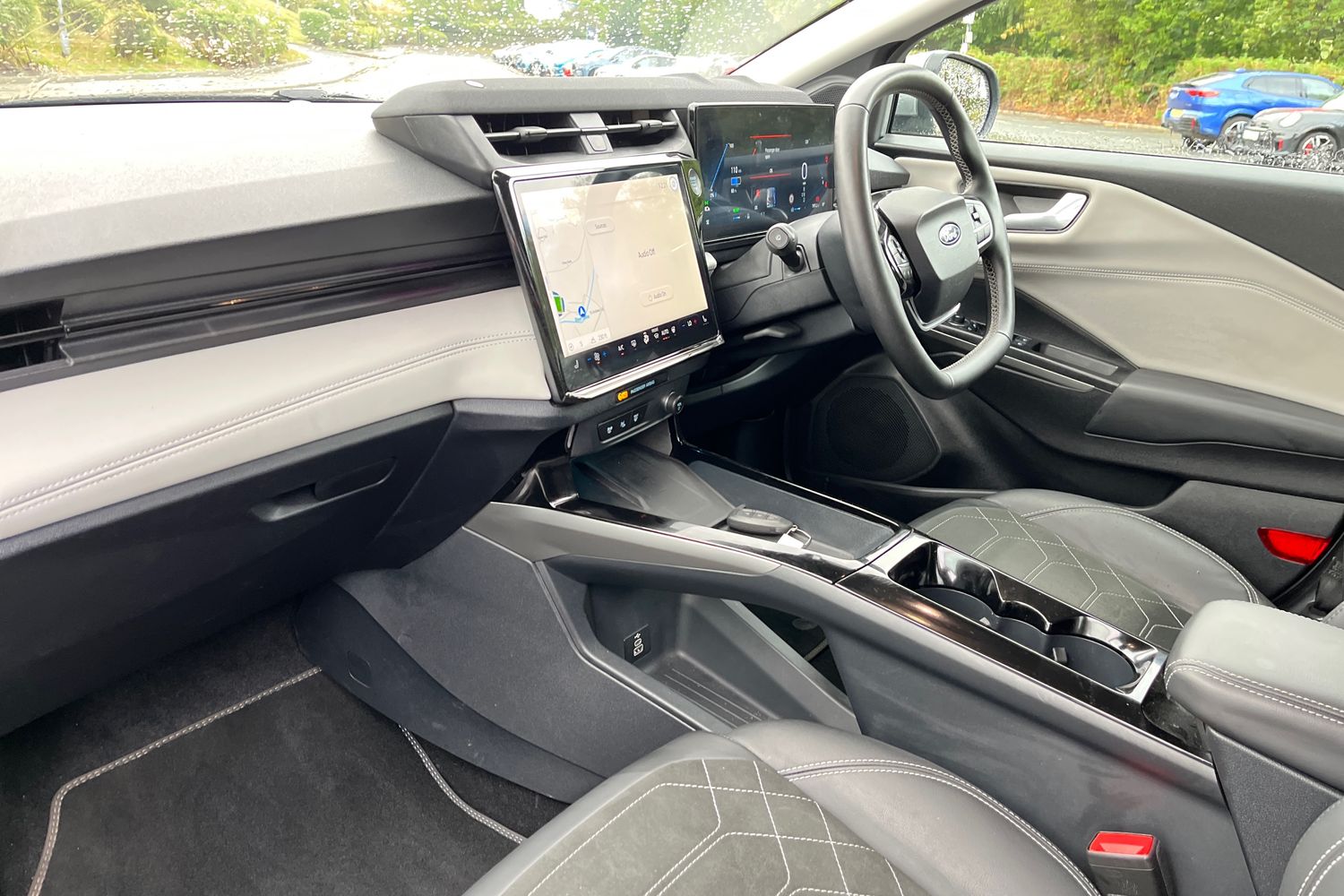 Ford Puma Gen-E Photo 17
