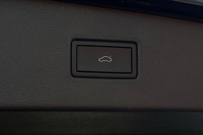 VOLKSWAGEN Tiguan Allspace Photo 45