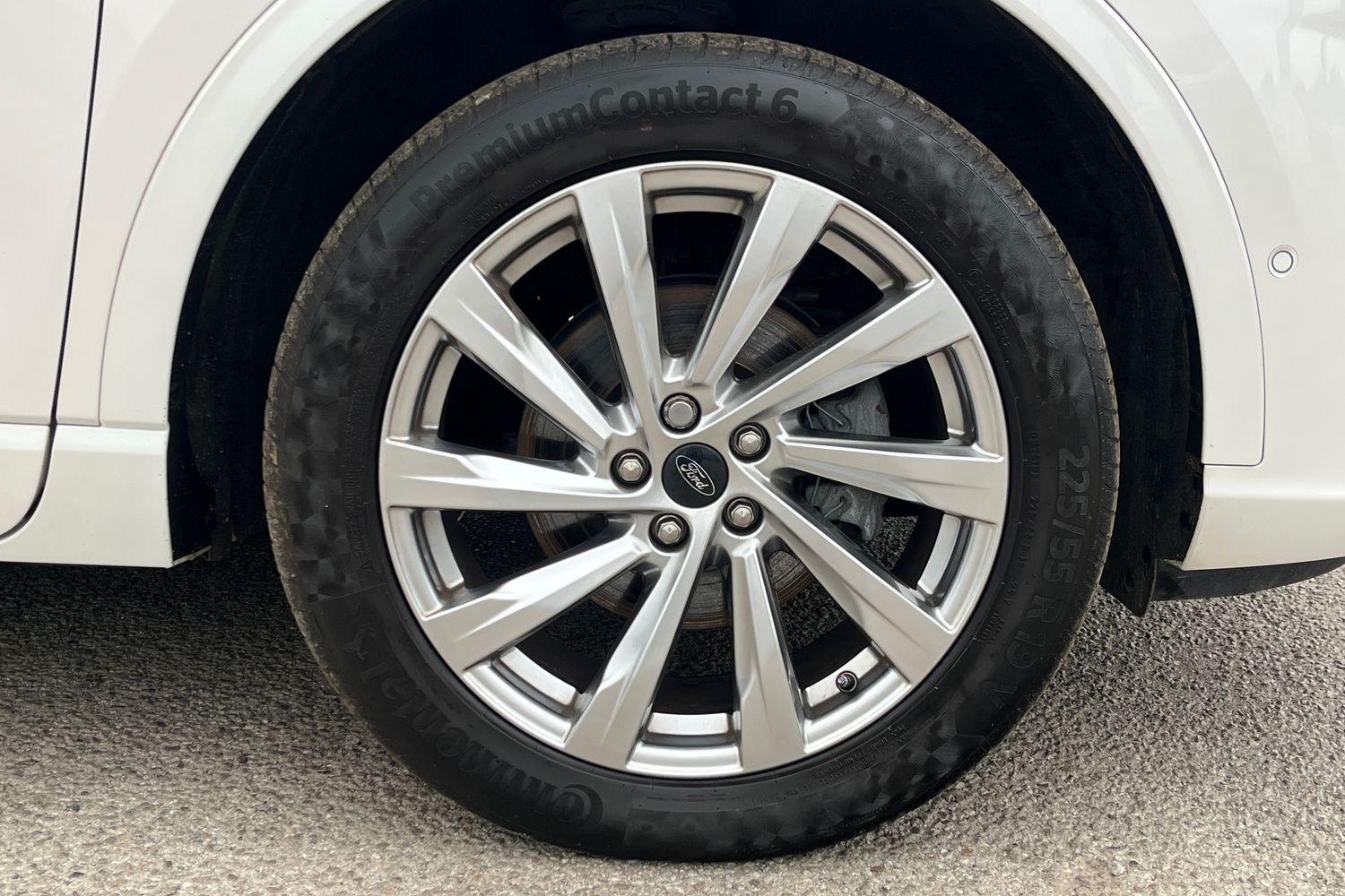 Ford KUGA Photo 7