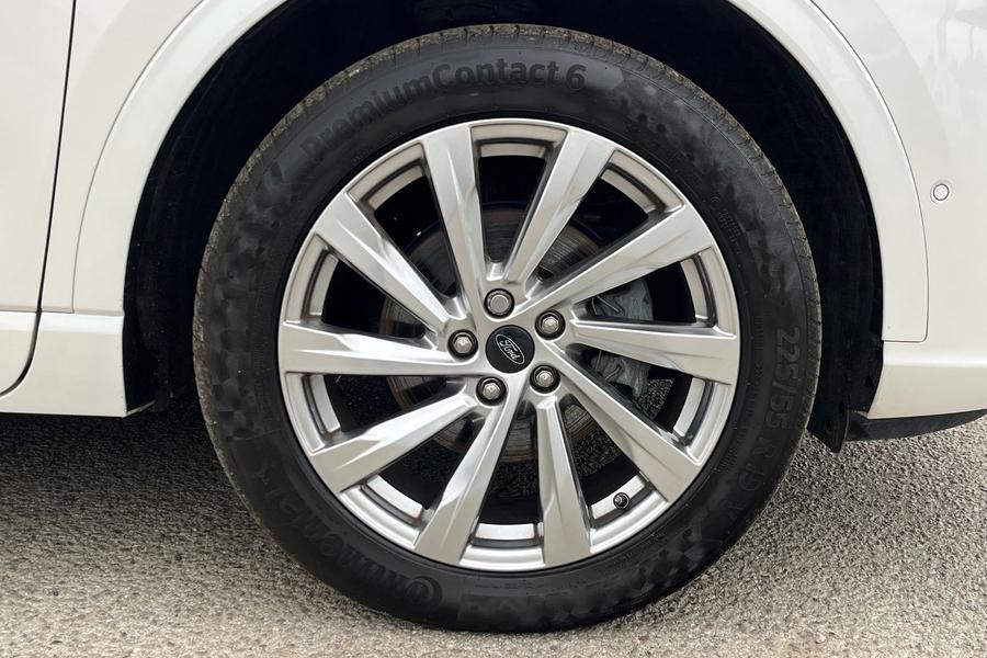 Ford KUGA Photo autoimg-a238666e95281d2c343e3f8c80a266ff5fc07a5d.jpg