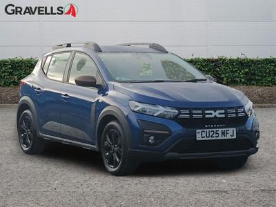 Used 2025 Dacia SANDERO STEPWAY 1.0 TCe EXTREME Hatchback 5dr Petrol Manual Euro 6 (s/s) (110 ps) IRON BLUE at Gravells