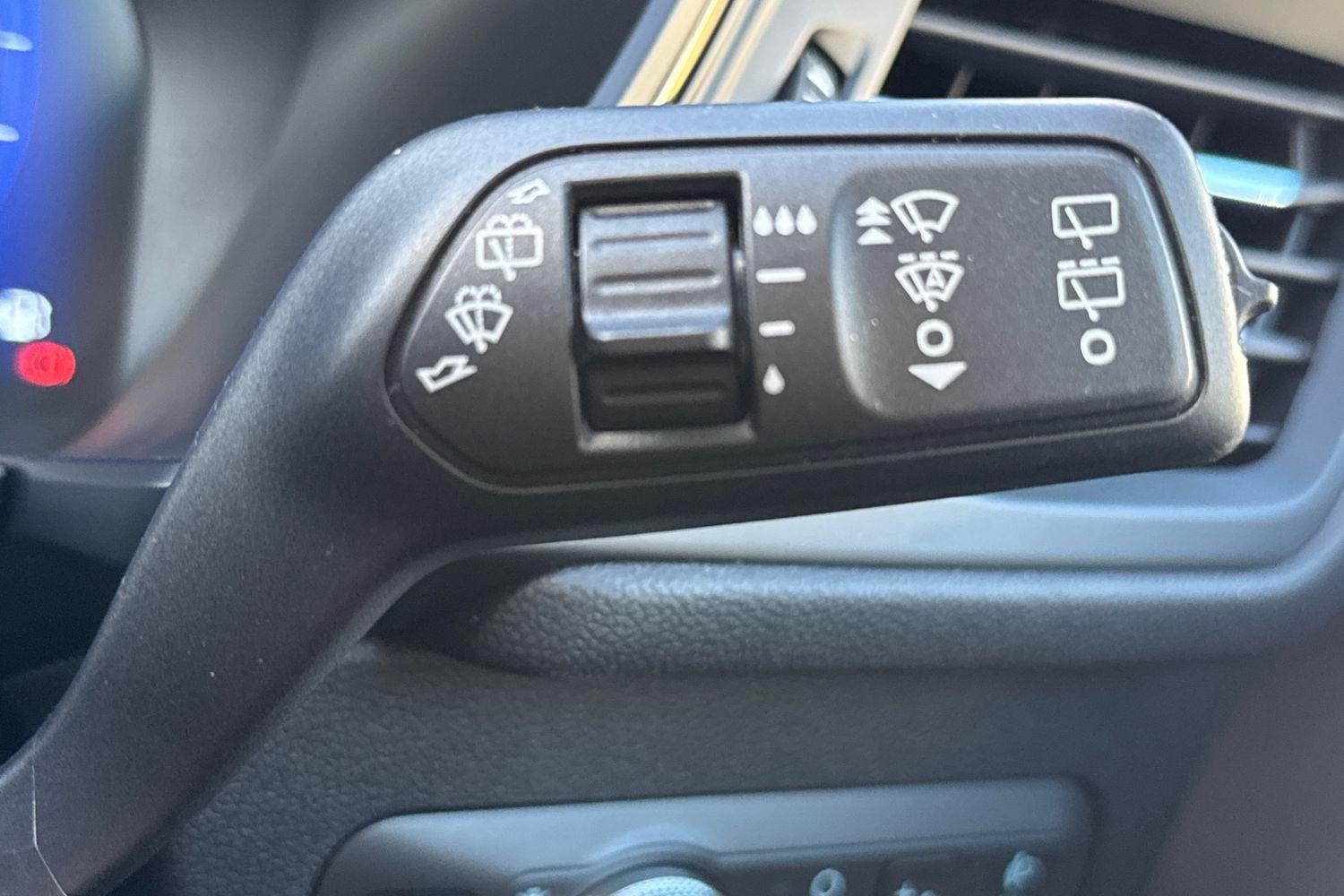 Ford KUGA Photo 14