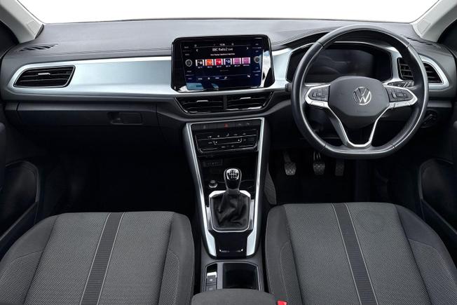 Volkswagen T-Roc Photo 10