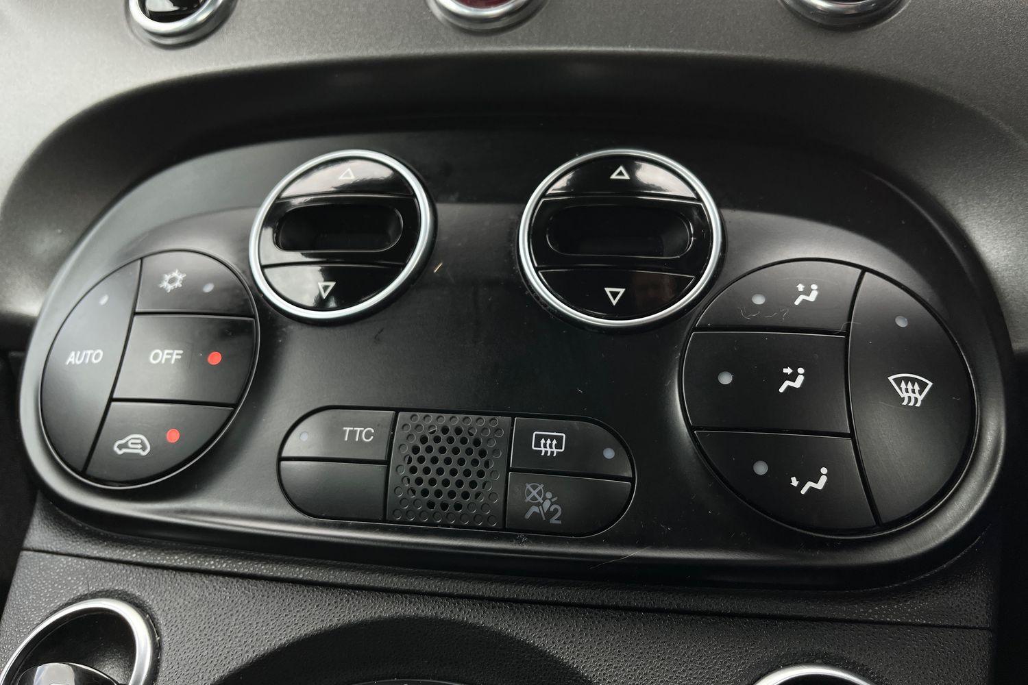 Abarth 595 Photo 28