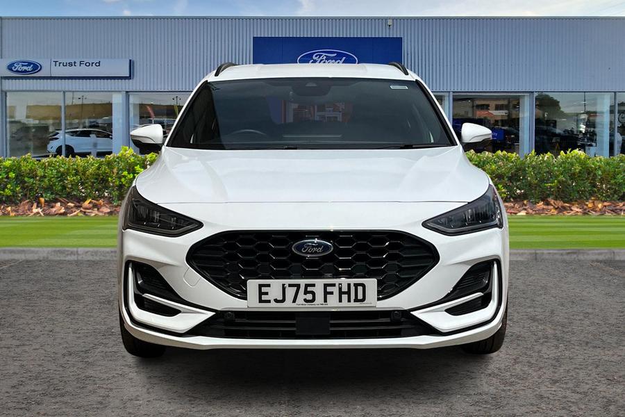 Ford FOCUS Photo autoimg-a2468a4bb4f08d12a29ea1b4e8c0570b525ae41d.jpg