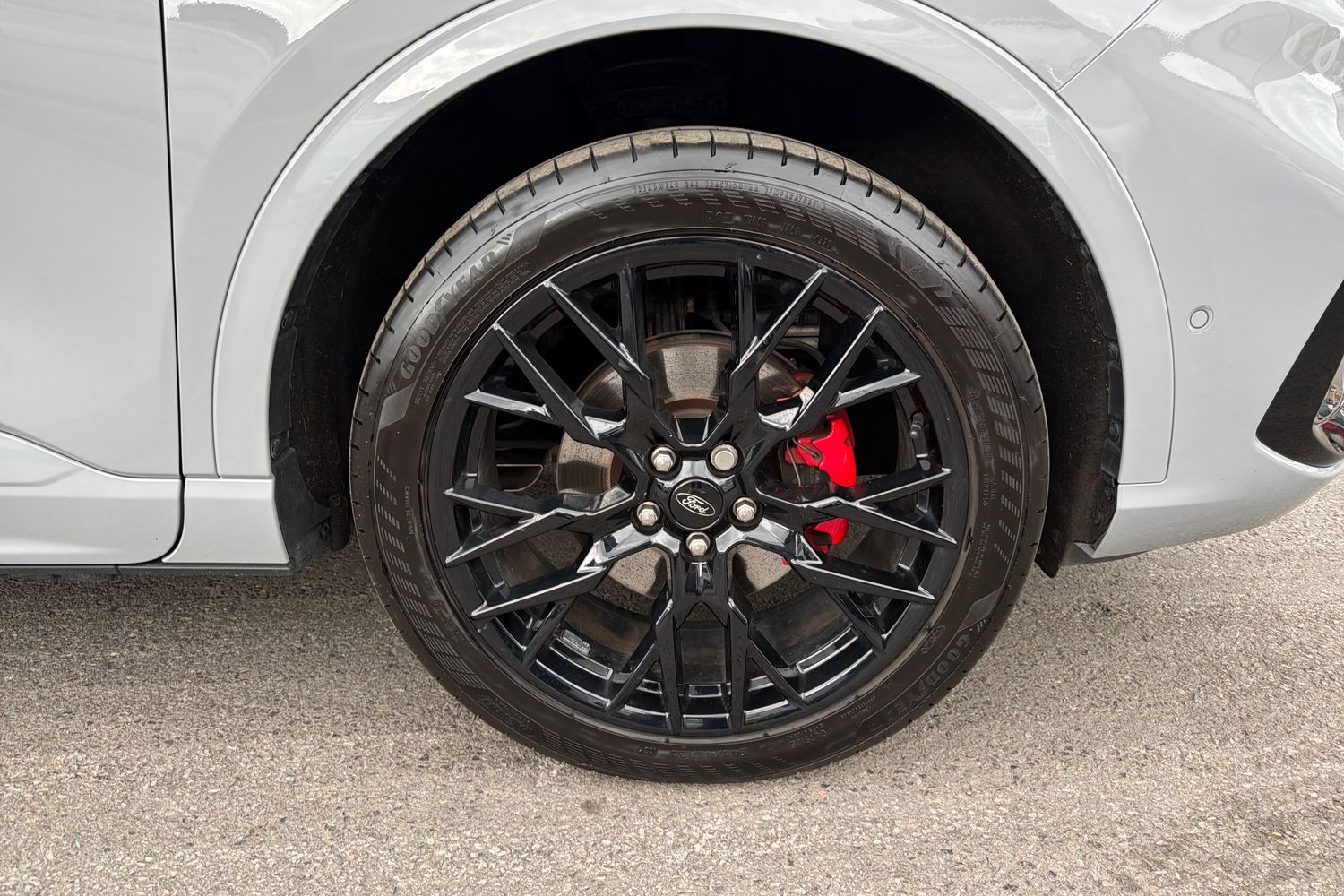 Ford KUGA Photo 24