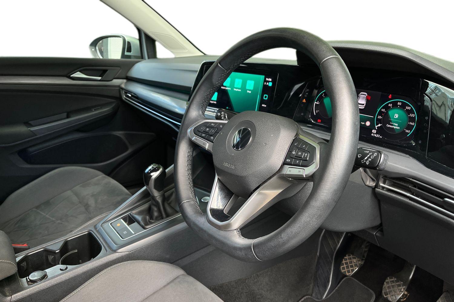Volkswagen GOLF Photo 8