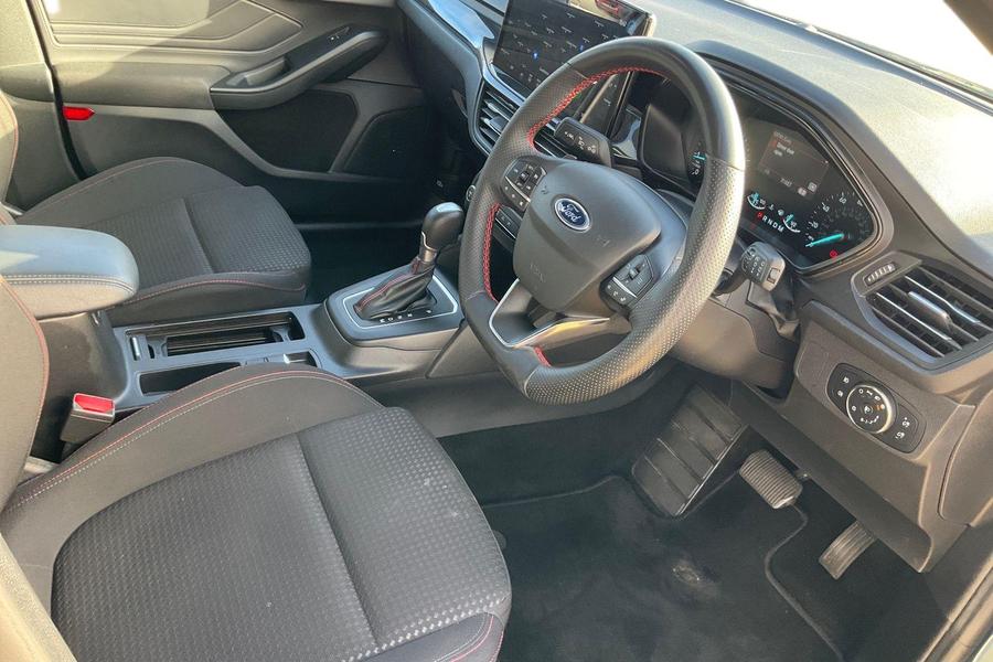 Ford Focus Photo autoimg-a2533ca5d7ffd8b3a4e19351404f8e0b772623e5.jpg