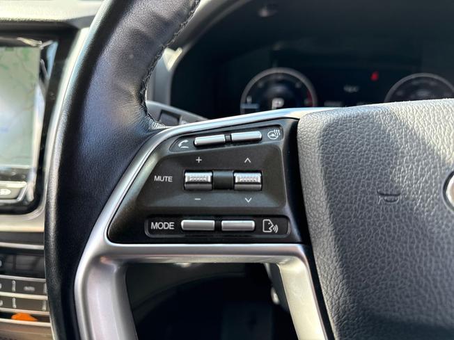 SSANGYONG Rexton Photo 16