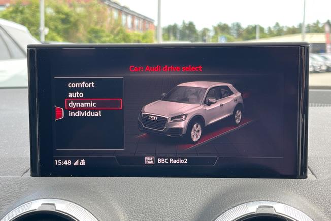 AUDI Q2 Photo 22