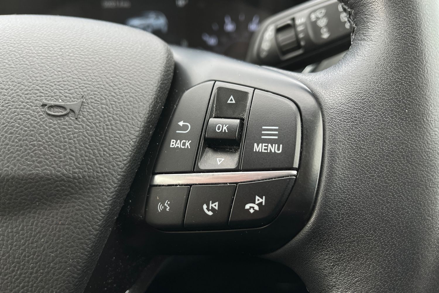 Ford Kuga Photo 36