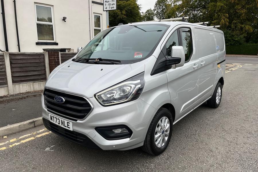 Ford TRANSIT CUSTOM Photo autoimg-a2620f03d8d762b7cc2976bcdf67375b876e3b8f.jpg