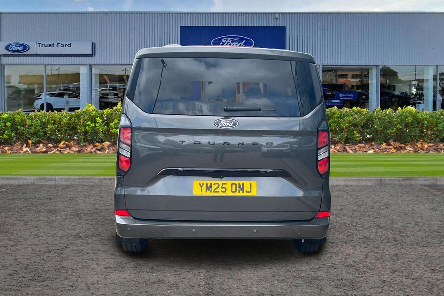Used Ford TOURNEO CUSTOM YM25OMJ 12