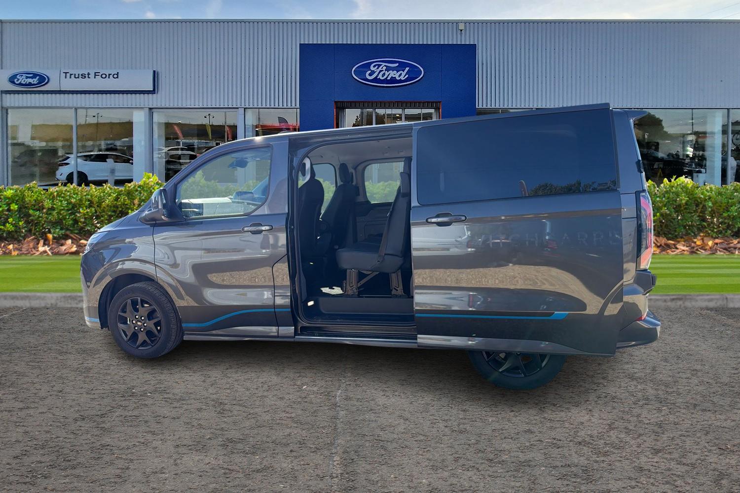Ford TRANSIT CUSTOM Photo 4