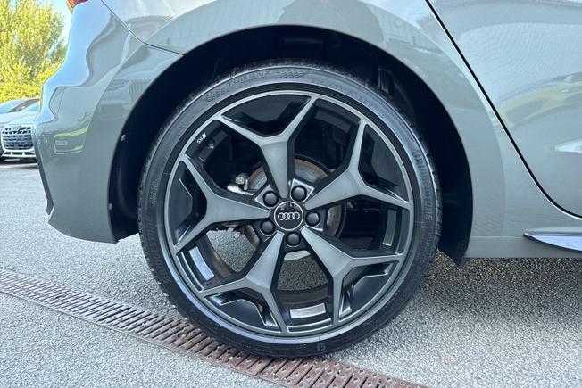 AUDI A1 Photo 5