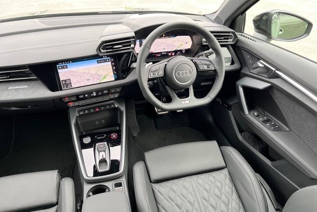 AUDI  S3 Saloon Photo 60