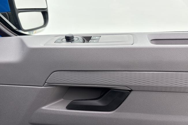 Volkswagen Transporter Photo 27