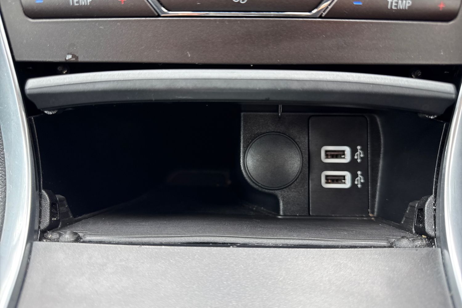 Ford S-MAX Photo 39