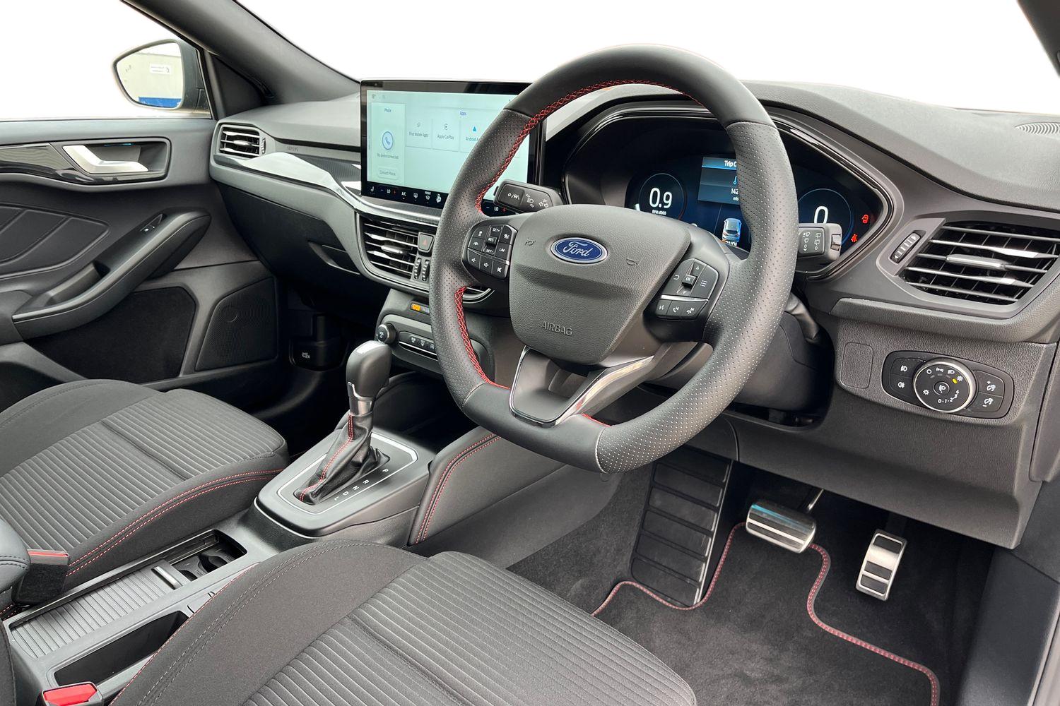 Ford Focus Photo 8
