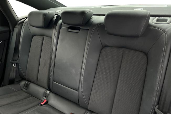 AUDI A6 Saloon Photo 9