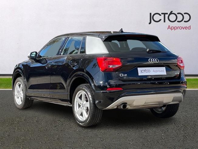 AUDI Q2 Photo 3