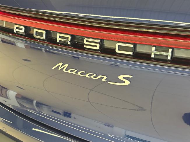 PORSCHE Macan Photo 45