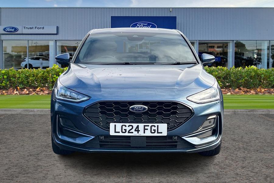 Ford FOCUS Photo autoimg-a27e6904f70fce3edd2bb2304987141afda59b20.jpg