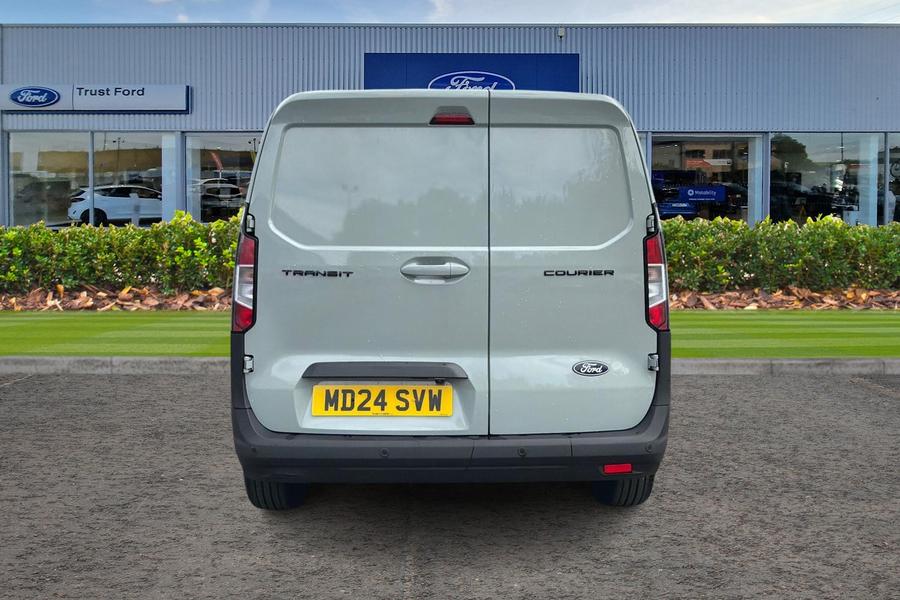 Ford TRANSIT COURIER Photo autoimg-a2853182610eb66452a0cb06240422bd05897451.jpg