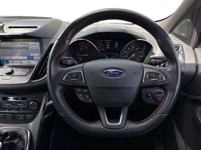 FORD Kuga Photo 11