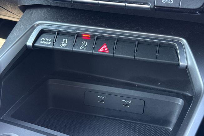 AUDI A3 Photo 38