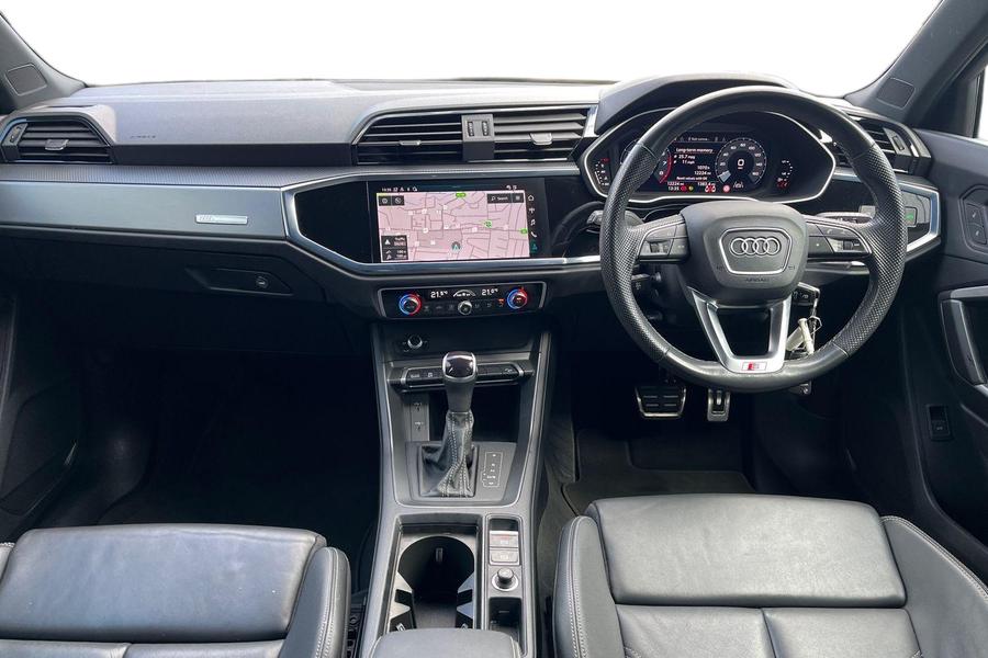 Audi Q3 Photo autoimg-a28d33b83de9a6b134dc762a1084821007294f06.jpg