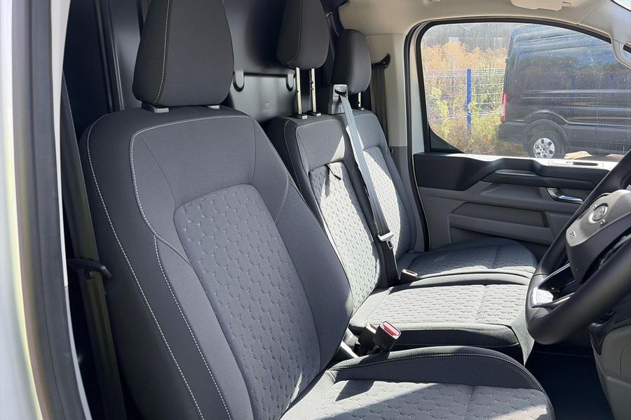 Ford TRANSIT CUSTOM Photo autoimg-a2960936506b37fb04c219971868b78bc92707f6.jpg