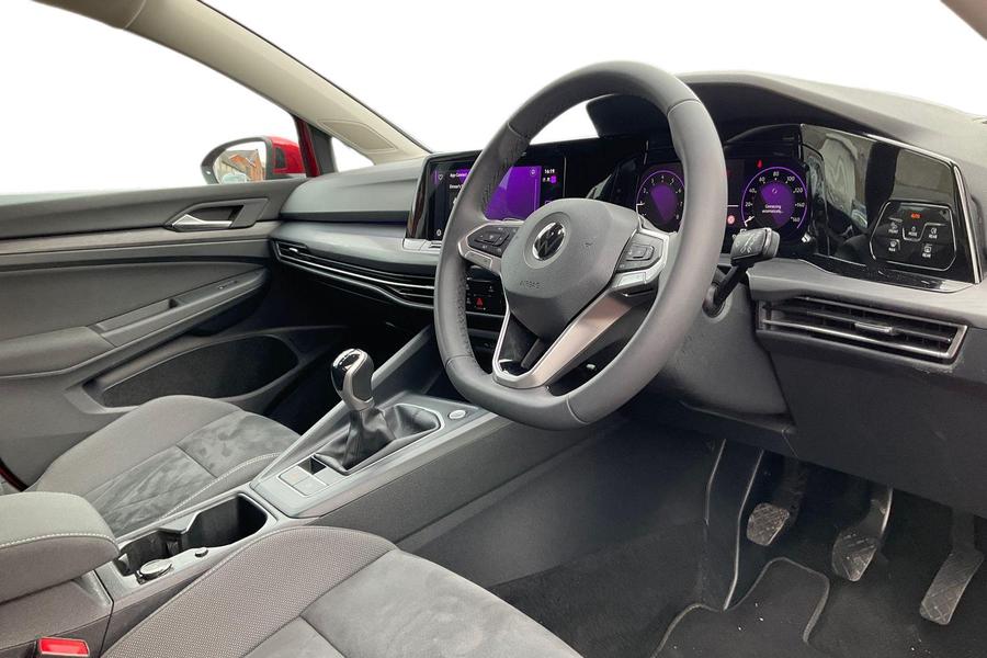 Volkswagen GOLF Photo autoimg-a296335466b2d2d73f9214fd72bddefe54ba2268.jpg