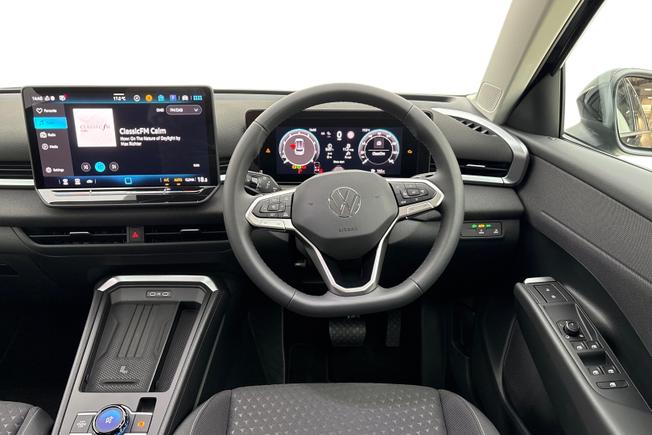 VOLKSWAGEN T-Roc Photo 11