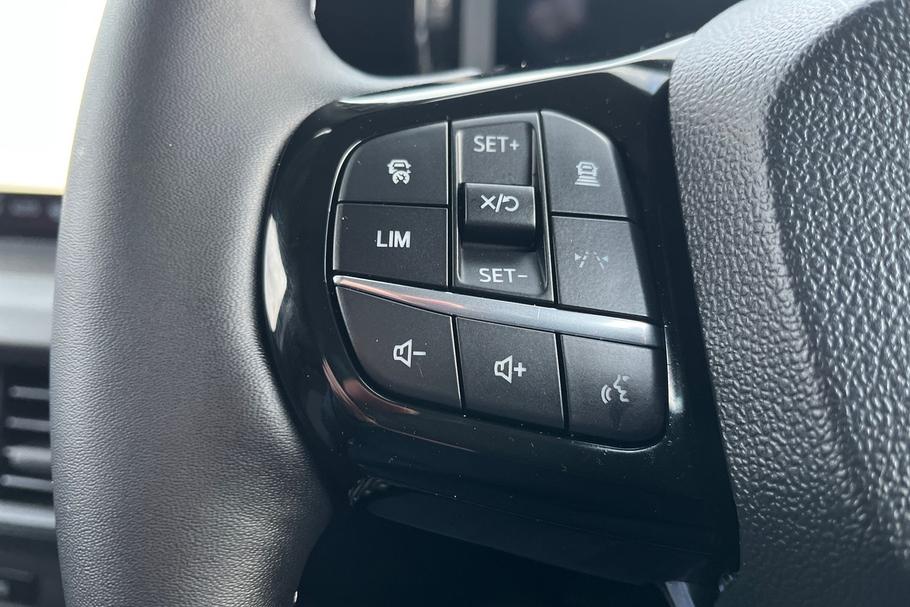 Used Ford E-TRANSIT COURIER YB75VCT 29