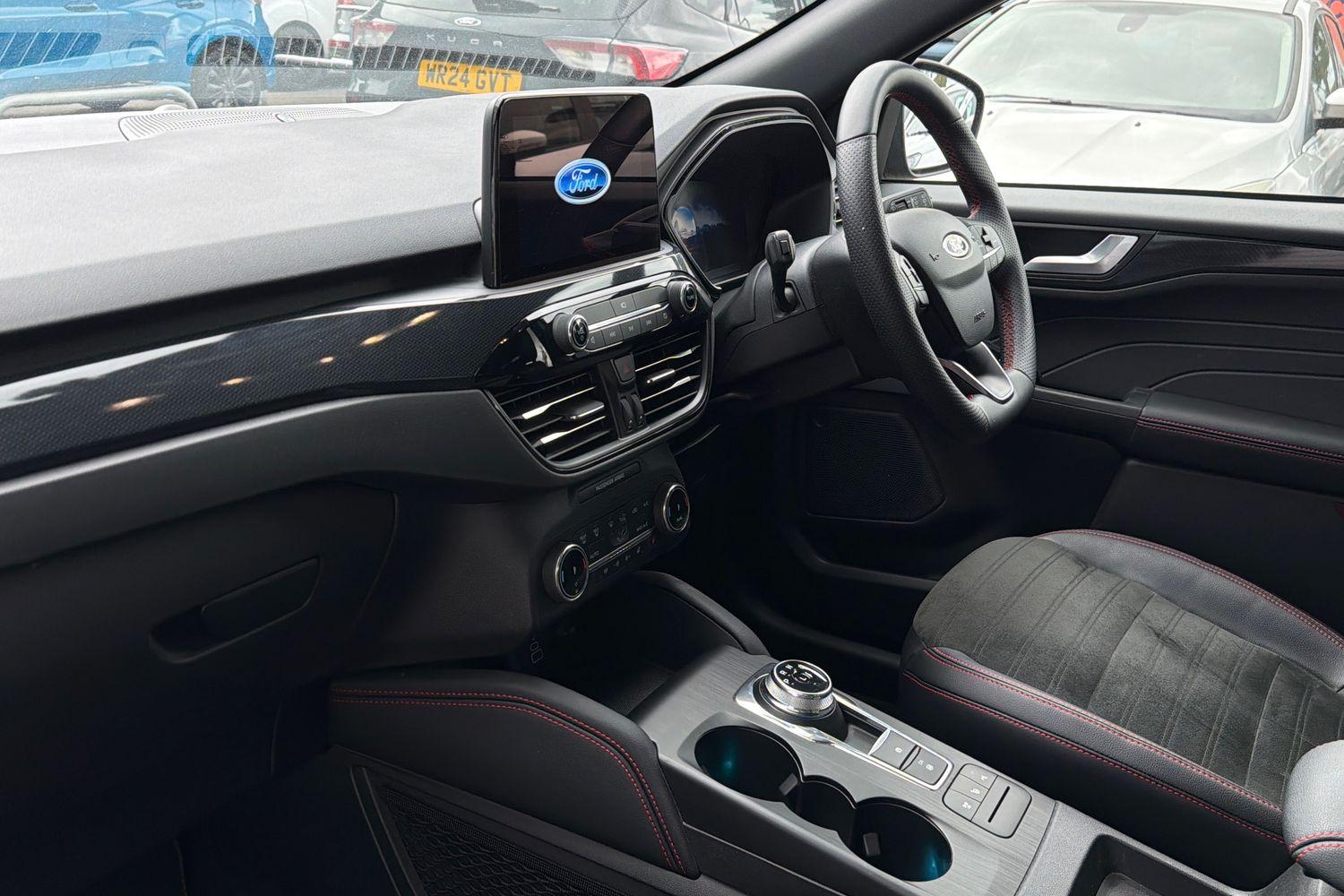 Ford KUGA Photo 17