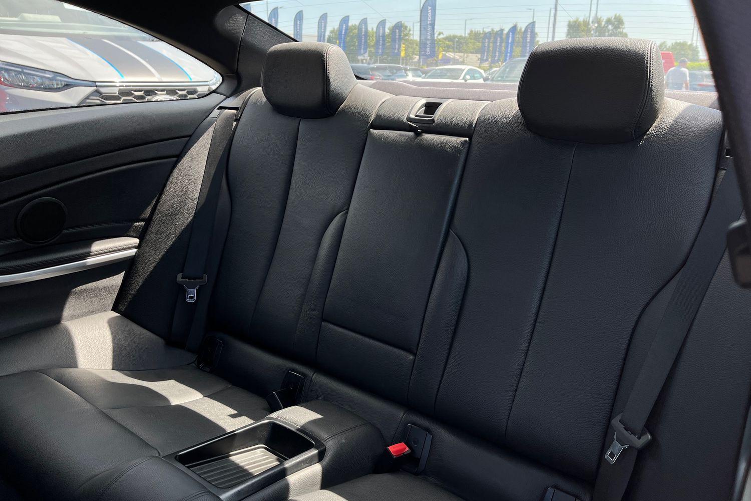 BMW 4 Series Photo 19