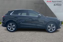 Audi Q3 Photo 4