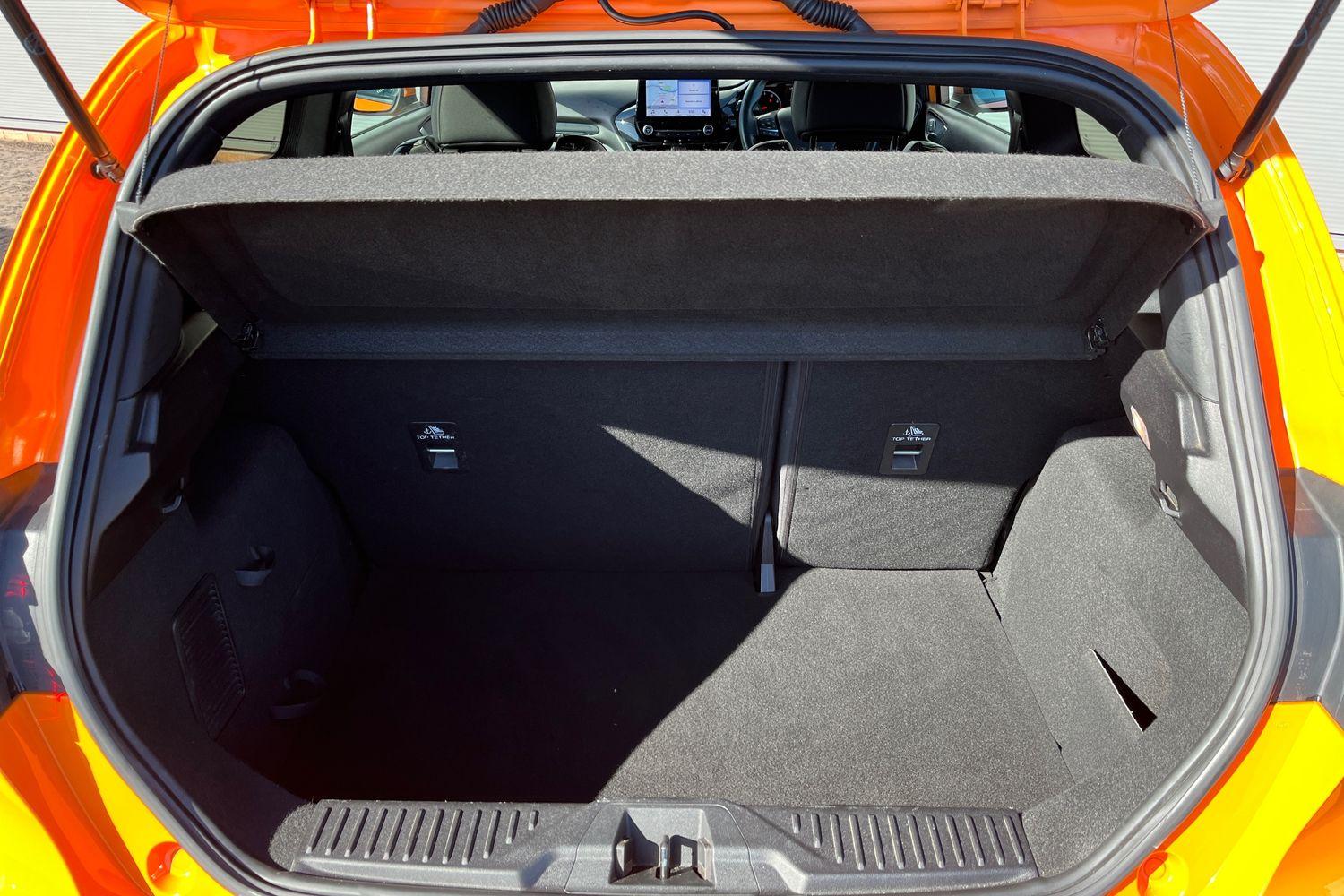 Ford FIESTA Photo 20