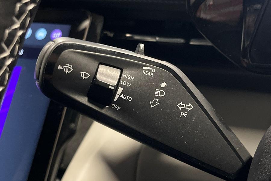 Ford Explorer Photo autoimg-a2a88306ad6280e4bedd3796f5692045ef4290c2.jpg