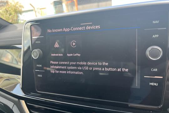 Volkswagen T-roc Photo autoimg-a2aa3dfec38c395f0400d905adeb090905246c86.jpg