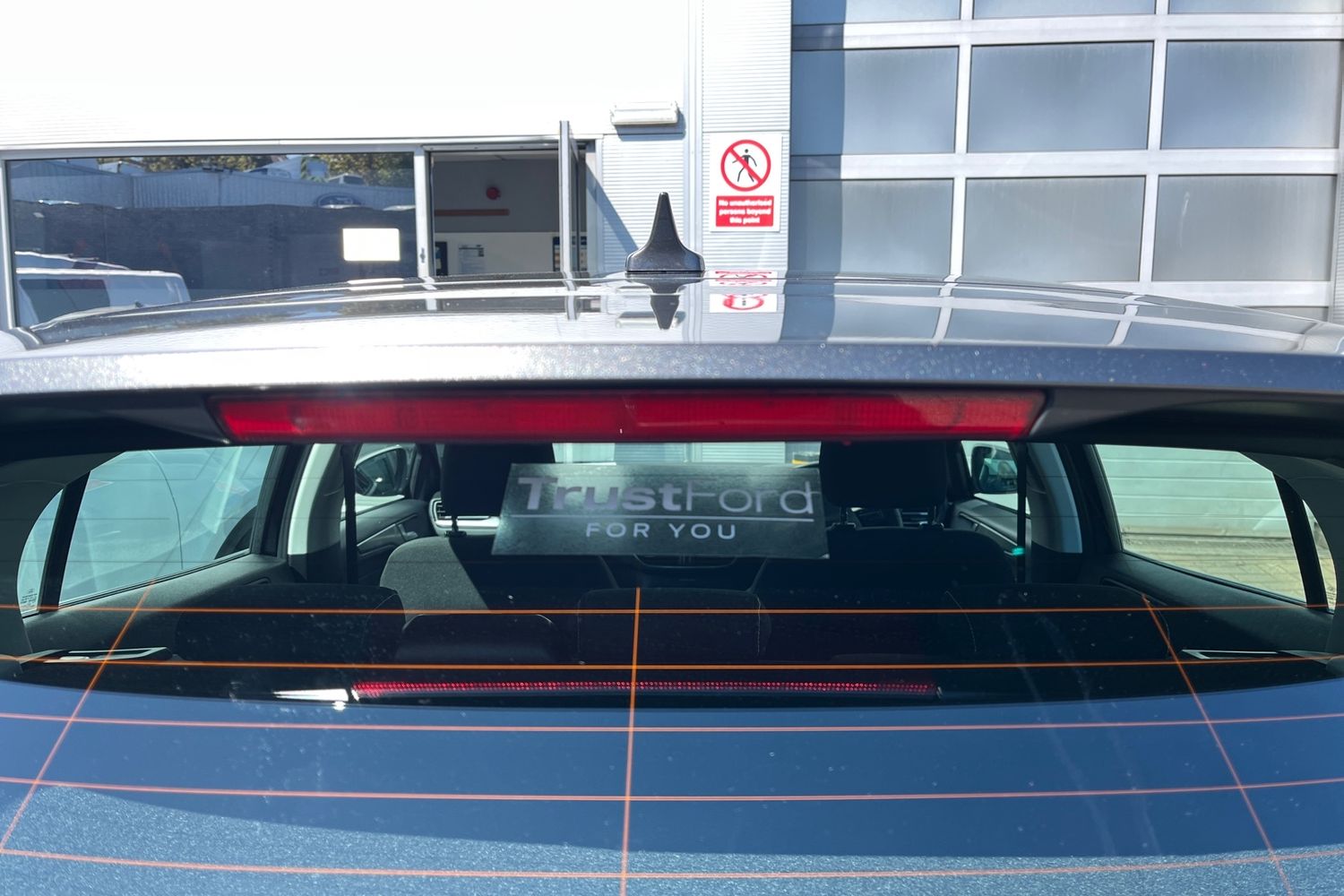 Ford Focus Photo 22