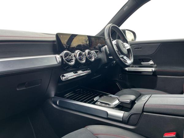 Mercedes-Benz EQB Photo autoimg-a2b0adfa01dcb89341d88514b328e213b53beaab.jpg