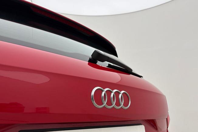 AUDI Q2 Photo 24