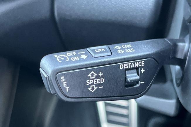 AUDI Q5 Photo 29