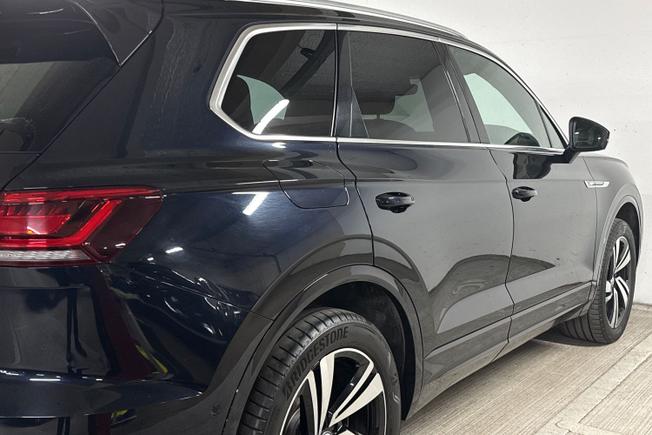 VOLKSWAGEN Touareg Photo 37