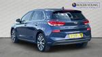 Hyundai i30 Photo 1