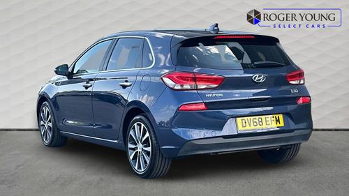 Hyundai i30 Photo autoimg-a2b9f7b6da66da94e969d18b9c678b9bfde7fa3a.jpg